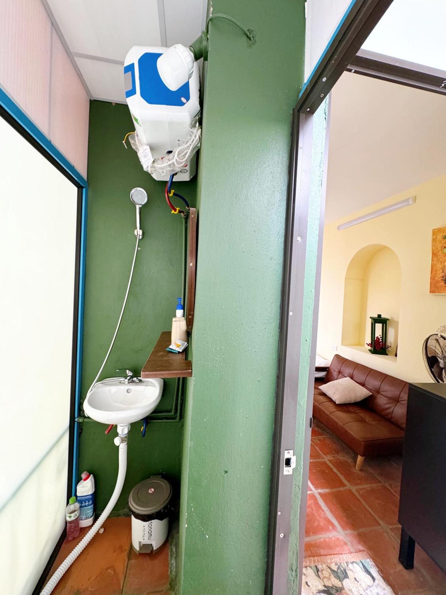 Homestay And Eggcoffee Central Hanoi Old Quarter ภายนอก รูปภาพ
