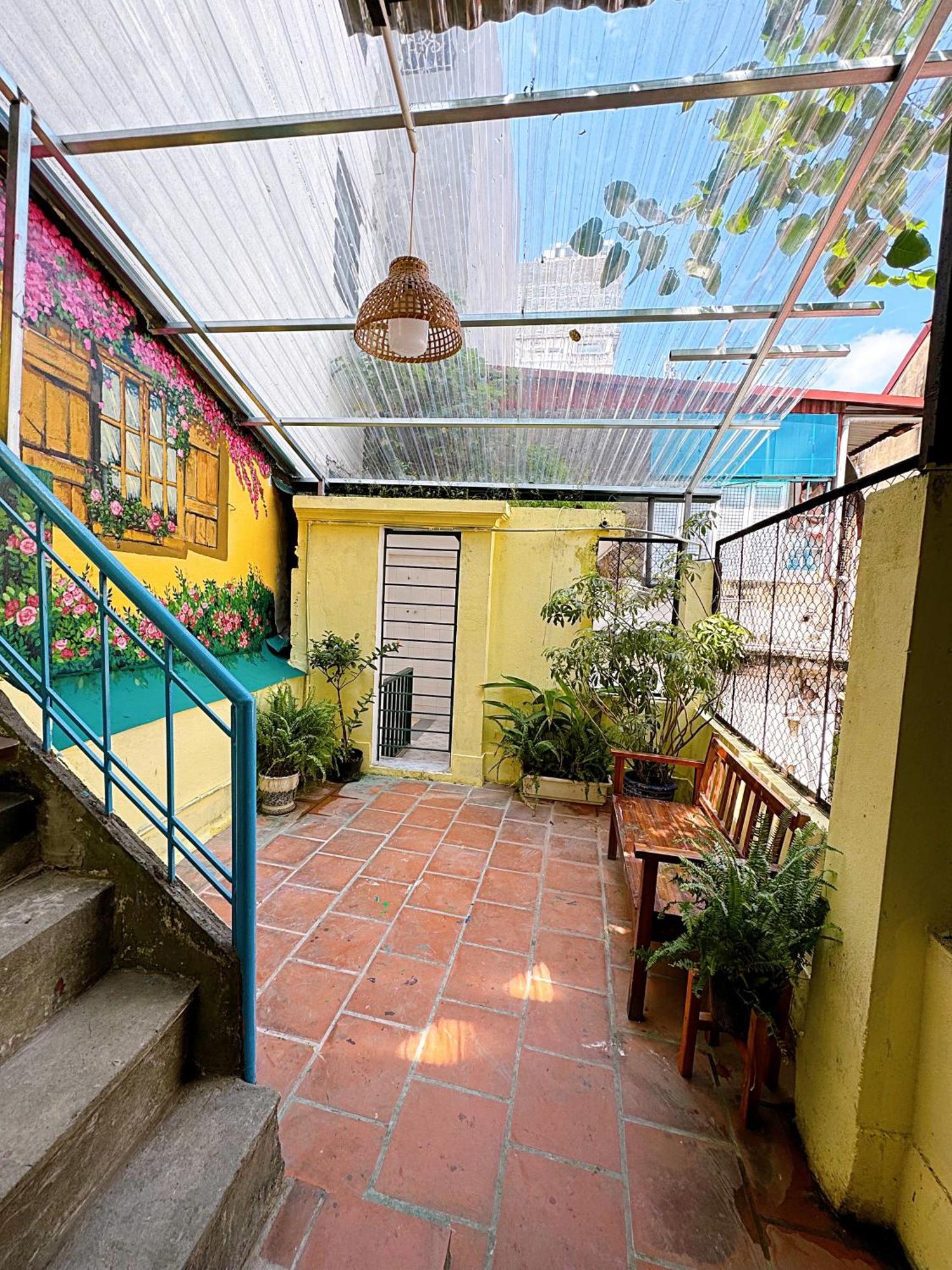 Homestay And Eggcoffee Central Hanoi Old Quarter ภายนอก รูปภาพ