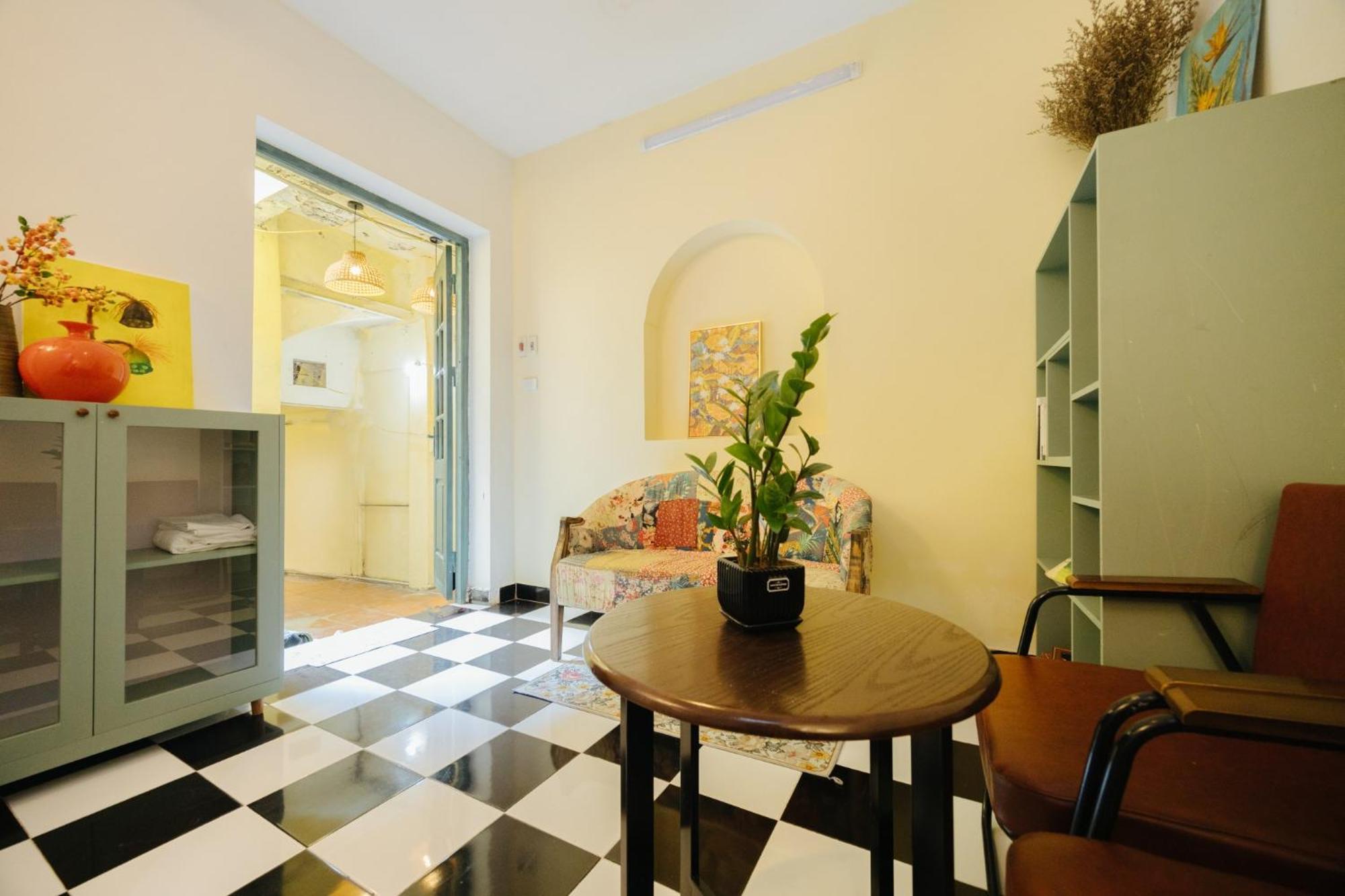 Homestay And Eggcoffee Central Hanoi Old Quarter ภายนอก รูปภาพ