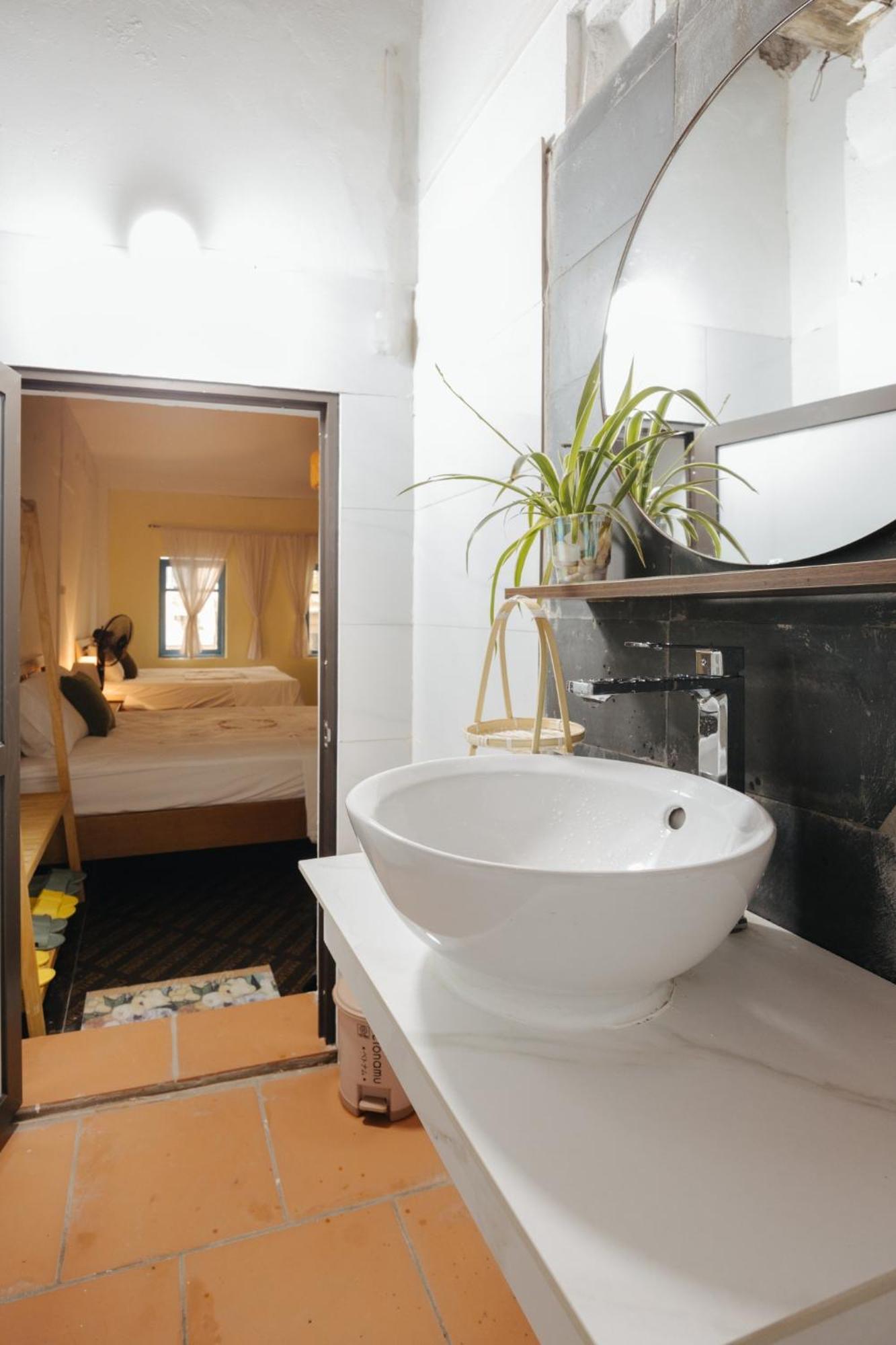 Homestay And Eggcoffee Central Hanoi Old Quarter ภายนอก รูปภาพ