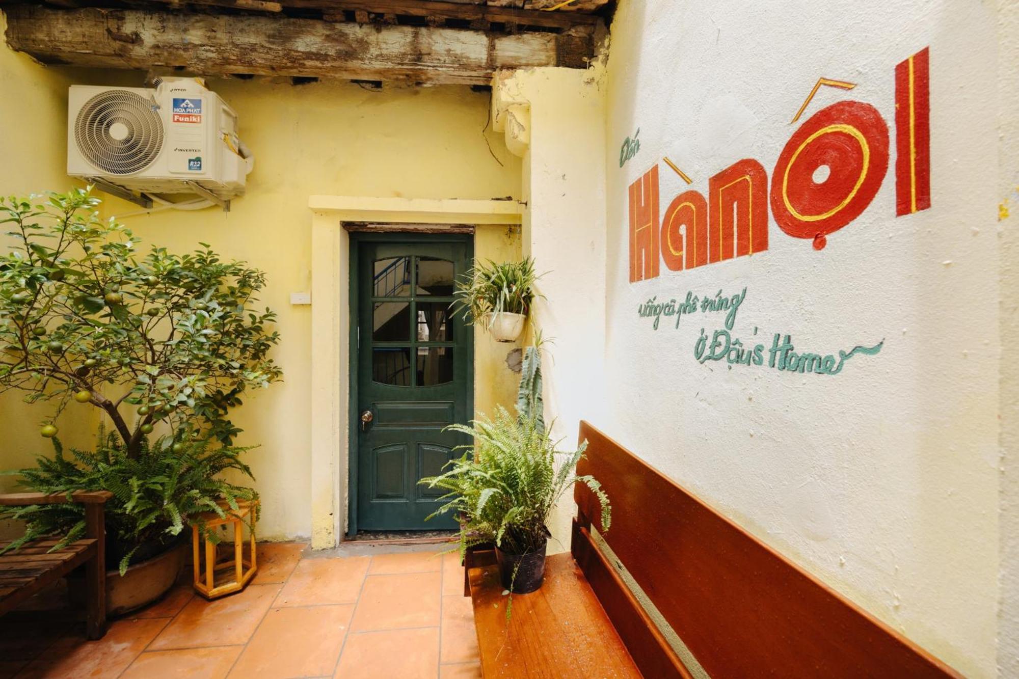 Homestay And Eggcoffee Central Hanoi Old Quarter ภายนอก รูปภาพ
