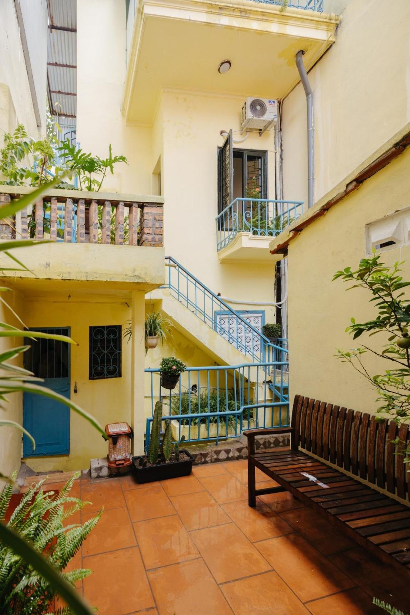 Homestay And Eggcoffee Central Hanoi Old Quarter ภายนอก รูปภาพ