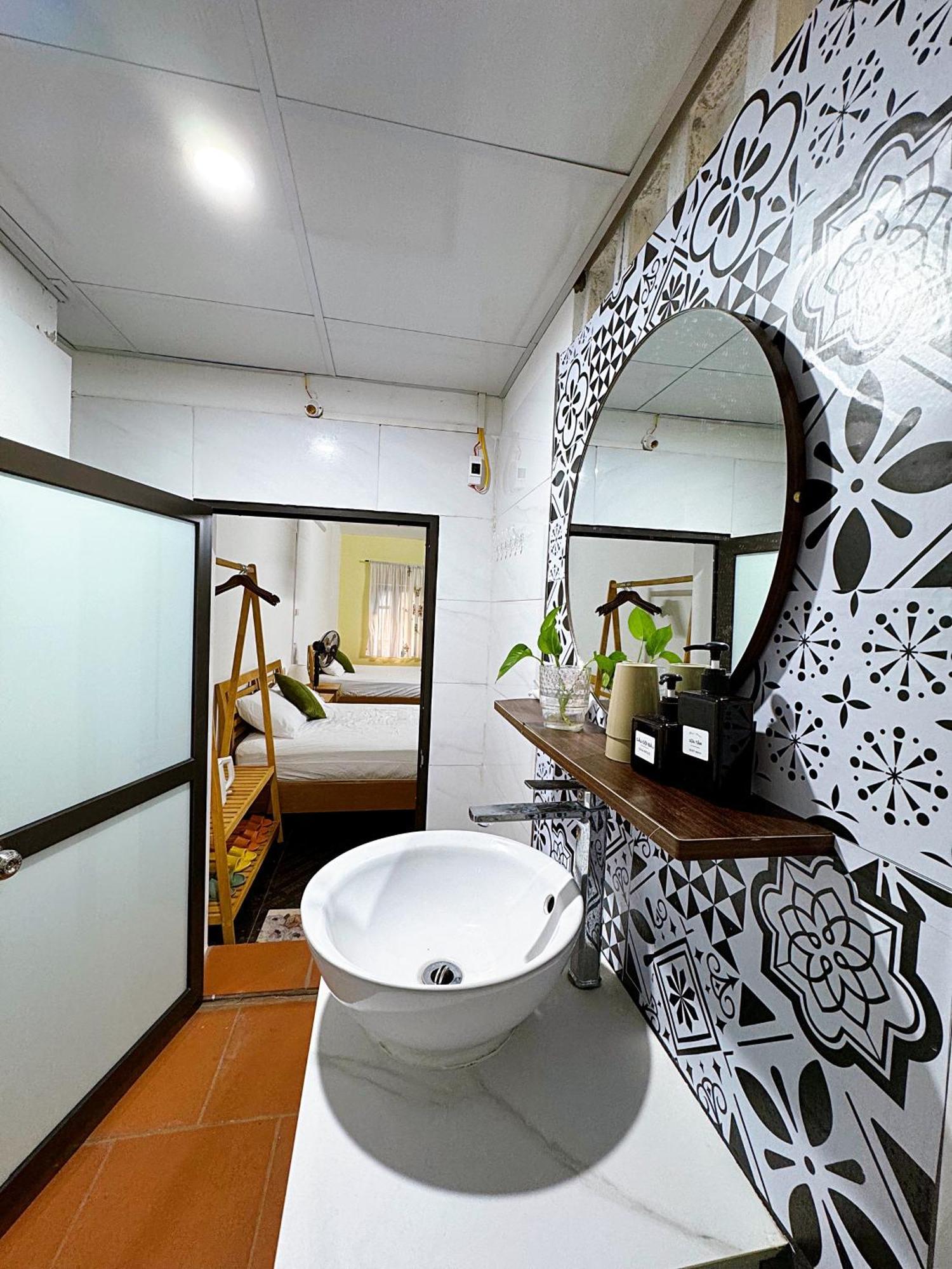 Homestay And Eggcoffee Central Hanoi Old Quarter ภายนอก รูปภาพ